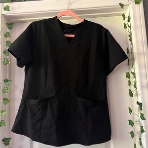 Casma Three-Pocket Scrub Top